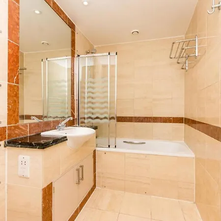 Luxurious Central 5 Bedroom Sleeps 12 Ref Amsacrs541 * Амстердам